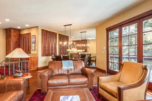 Image of 315 Park Avenue, Luxury Townhouse with River Views in Aspen