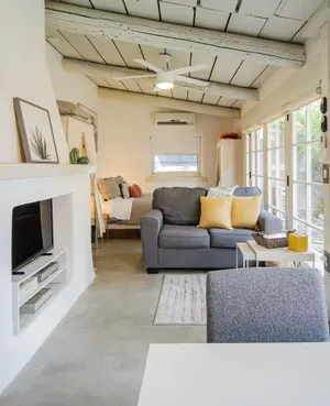 Image of Quailette - Cozy pet friendly studio w\/ outdoor space minutes from the UofA!