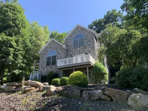 Image of Relaxing home on wooded hillside lot in Eagle Rock Resort - E. R. Owners Only