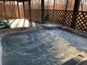 Image of Spring Retreat! Hot tub,  Bar, Game room, Grill & 10 mins to Skyline Drive