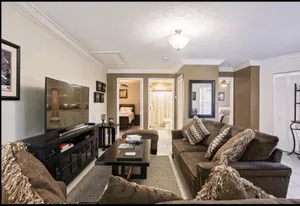 Image of Guest house close to everything 2B1B access 24\/7