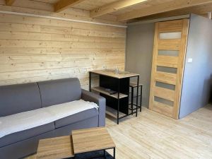 Image of Fully equipped Tiny House with garden