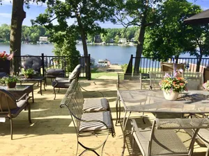 Image of EXCLUSIVE LAKEFRONT with beach, beach house, piers, trampoline + sister villa