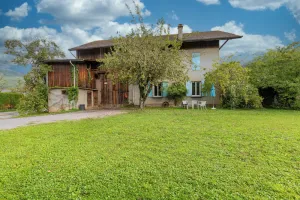 Image of Apartment 'Gab's House Vallée' with Mountain View, Garden & Wi-Fi