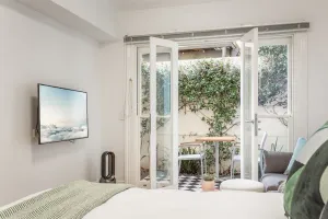 Image of Lovely Studio with Patio 25 min from Sydney CBD