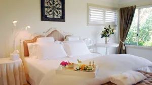 Image of Villa Medici - Bed and Breakfast - Couples - Hampton\nSTRA-4614\nQTA-BSTAR-1507