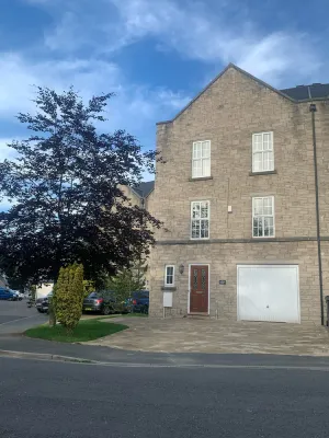 Image of Modern 4 Bedroom Townhouse Lake District Kendal Sleeps 7\/8
