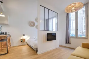 Image of Apartment 'Le Charmant' with Wi-Fi and Air Conditioning
