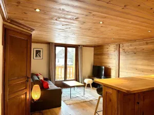 Image of Chic And Cosy Apt With Balcony In Megeve