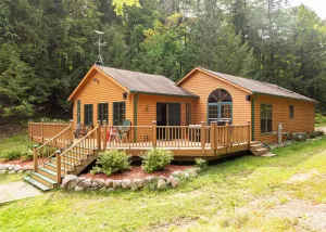 Image of Cozy Cabin On The Lake
