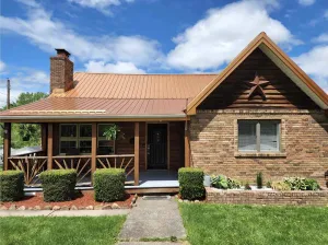 Image of Entire House on 2nd Ave