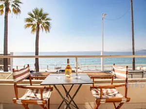 Image of Large studio on the seafront