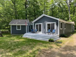 Image of 3 bedroom, 2 Baths, 8 Sleeps, detached bunk house, open boat slip