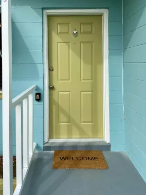 Image of Cozy 3 Bedroom 2 Bath in the heart of Tampa Bay