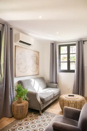 Image of Charming apartment in historic building