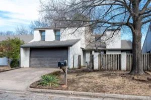 Image of 3 BR by Mabee Center ORU, Casino, Jenks, Victory Church