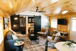 Image of Boone's Bluff RRG- HUMBLE COZY STAY w\/ Firepit