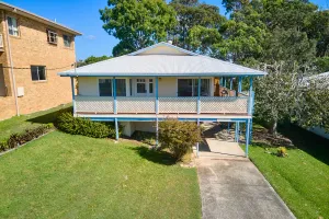 Image of Cooinda Cottage -  A Beautiful holiday home in the heart of Black Head.