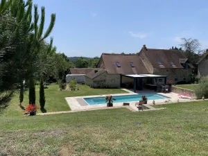 Image of Longère (farmhouse) with large heated swimming pool, gym, billiards, fibreglass in the countryside
