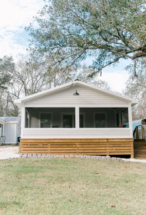 Image of Fully renovated cabin on the Mermentau River with gorgeous scenic views