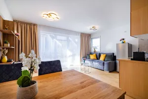 Image of Apartment 'Kim Fewo 3' with Private Terrace and Wi-Fi