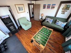 Image of Launch your next adventure from here: plenty of beds, plenty of parking, plenty of fun
