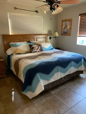 Image of Casita only 3 blocks from downtown- Very clean!