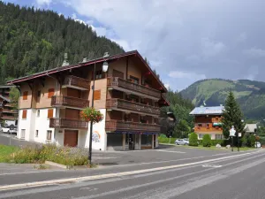 Image of Appartement 3 pièces, 6 pers. à Châtel, proche télécabine, balcon sud-est et équipements complets - FR-1-676-66