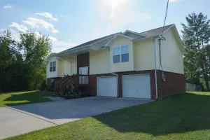 Image of RIVER FRONT in Sevierville! Near Golf Course & Convention Center!