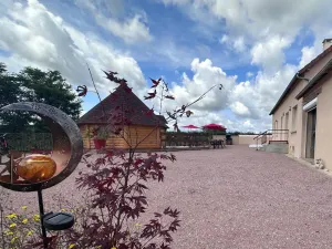 Image of Gîte cosy avec spa, activités et ferme à visiter, proche randonnées et attractions locales - FR-1-489-467
