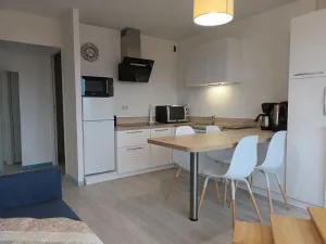 Image of 664 - Bel appartement à Erquy, à 400m de la plage du centre offrant une vue en hauteur du Port