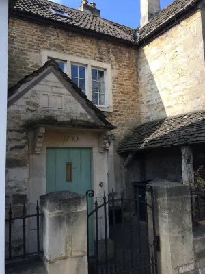 Image of Bradford on Avon holiday cottage 4 bedroom near Bath