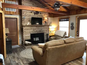 Image of On The Rocks Cabin at Lake Tenkiller