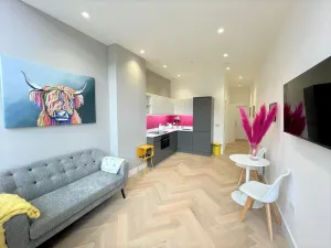 Image of Luxury Reno'd 1 Bed Nr Bruntsfield & The Meadows