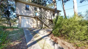 Image of Gumtree Cottage Hawks Nest
