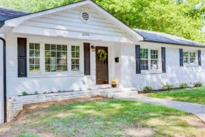 Image of Cozy Home ~7 min to airport&uptown+fire+grill🔥