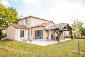 Image of Villa for 10 people, bright, modern and comfortable
