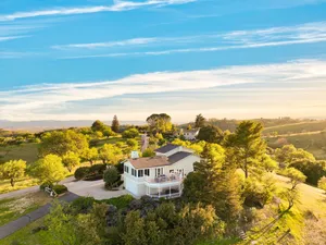 Image of Hilltop by AvantStay Countryside Escape w Views