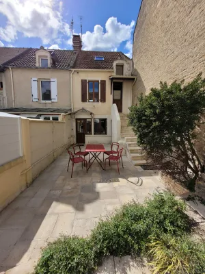 Image of Maison de pêcheur charmante et atypique en pierre, 1 min de marche de la mer
