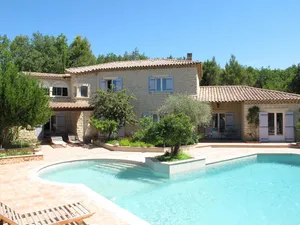 Image of Apartment with large terrace and pool access