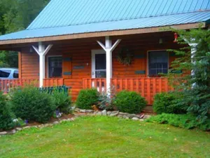 Image of Beautiful Log Cottage Located Along Pine Creek