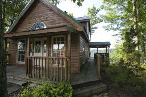 Image of Inviting and charming, 3-BR, 2-BA log cabin with phenomenal view! King Beds.