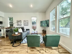 Image of New Spacious 2 Bed 2 Ba Unit Near Disney & John Wayne Airport