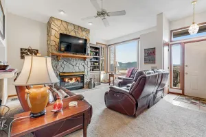 Image of Cozy Home with Gas Fireplace, WiFi, Central AC, & Gorgeous Views