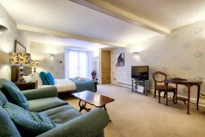 Image of GuestReady - Beautiful New Town Studio with Patio