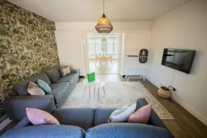 Image of Elegant 2 Bedroom Apartment 75m2 - SD23G
