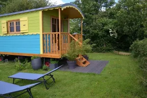 Image of Rest and well-being in a comfortable gypsy caravan 1\/2 hour from Honfleur and Rouen