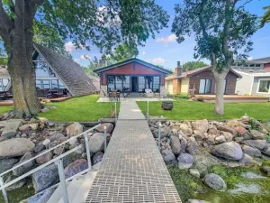 Image of Anchors Away Cottage on Big Spirit Lake