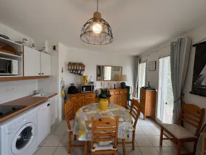 Image of Appartement lumineux au port de plaisance des Sables-d'Olonne avec balcon et équipements modernes - FR-1-197-602