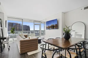 Image of Centrally located Hi Rise in OC